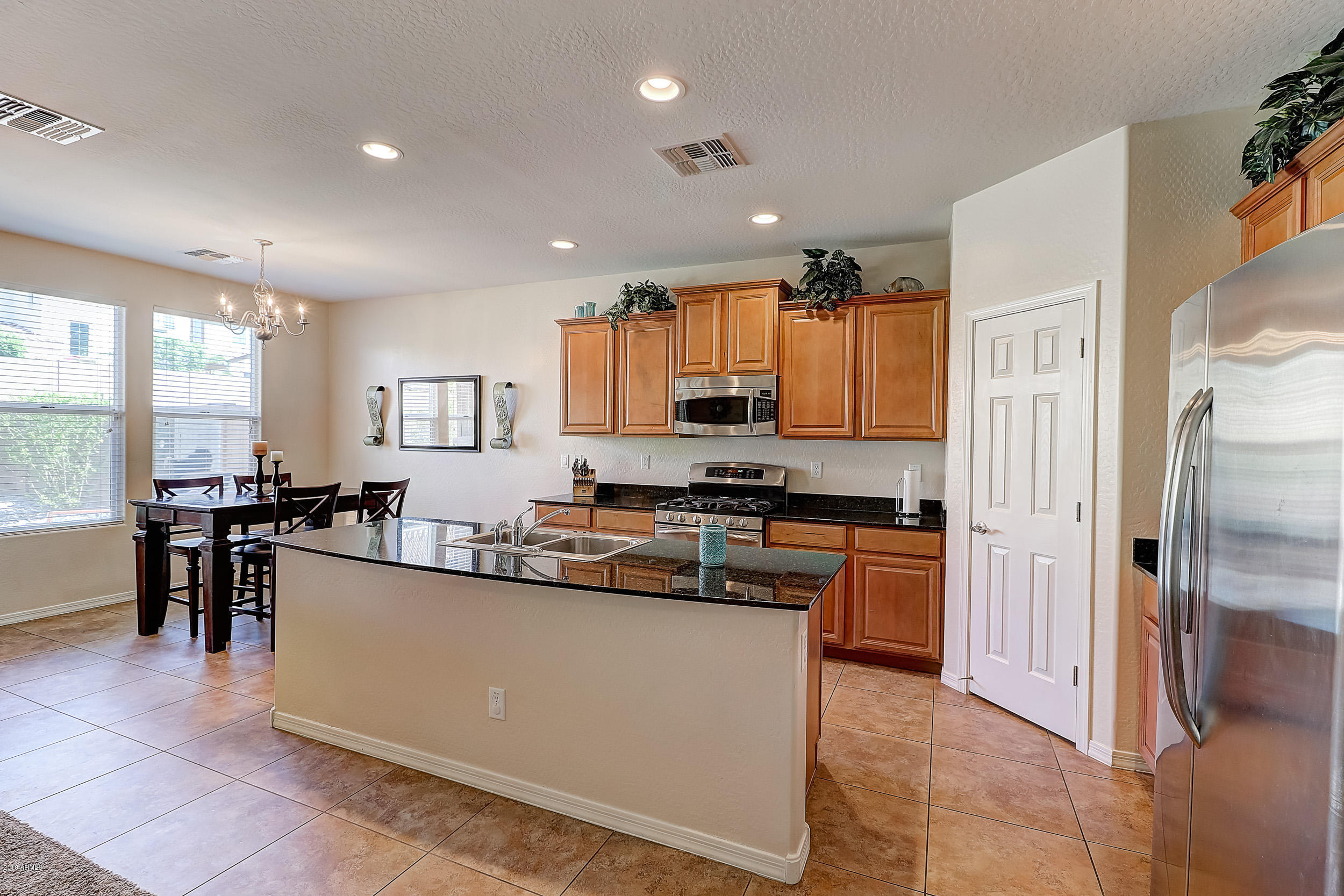 20888 West Ridge Road Buckeye, AZ 85396 - Photo 7 of 28 B (6)