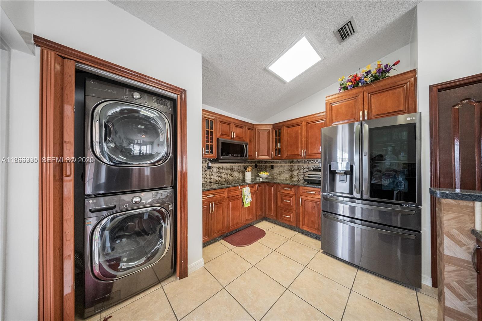 17778 Southwest 145th Avenue Miami, FL 33177 - Photo 20 of 39