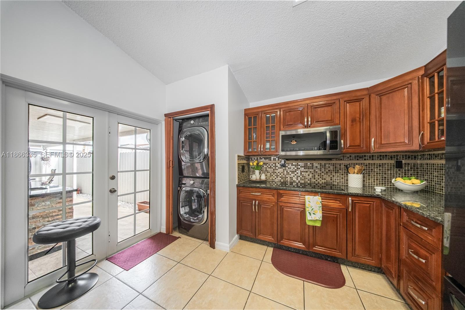 17778 Southwest 145th Avenue Miami, FL 33177 - Photo 3 of 39