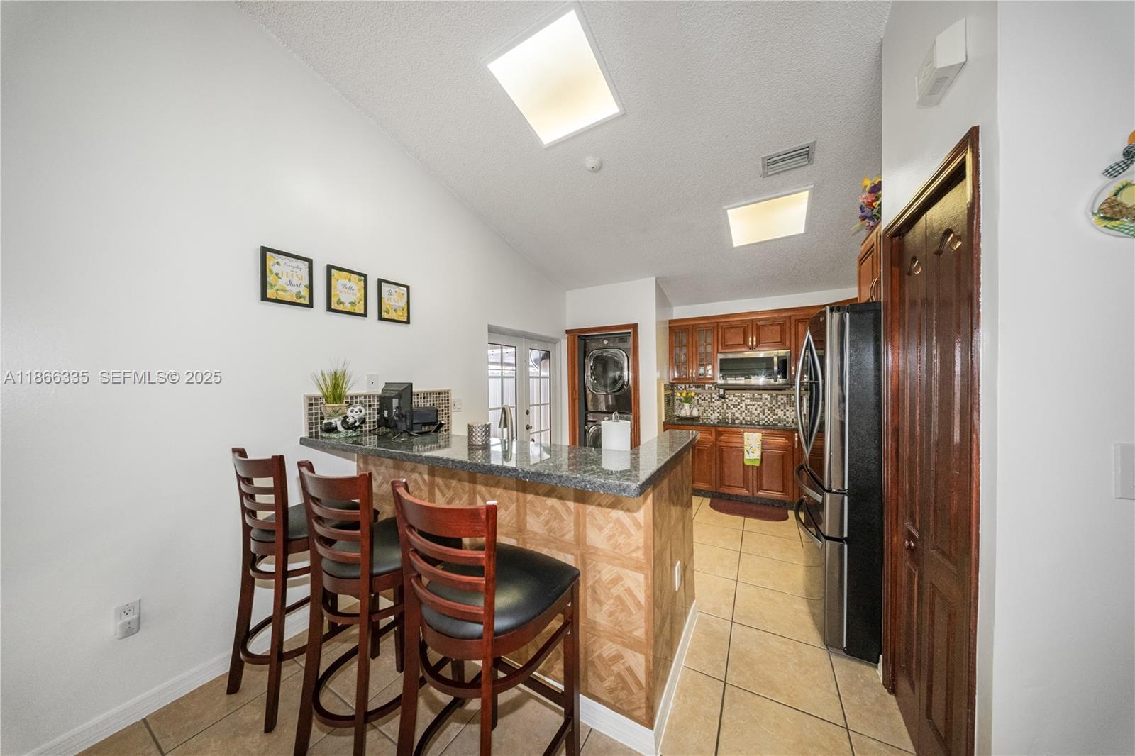 17778 Southwest 145th Avenue Miami, FL 33177 - Photo 5 of 39 Breakfast