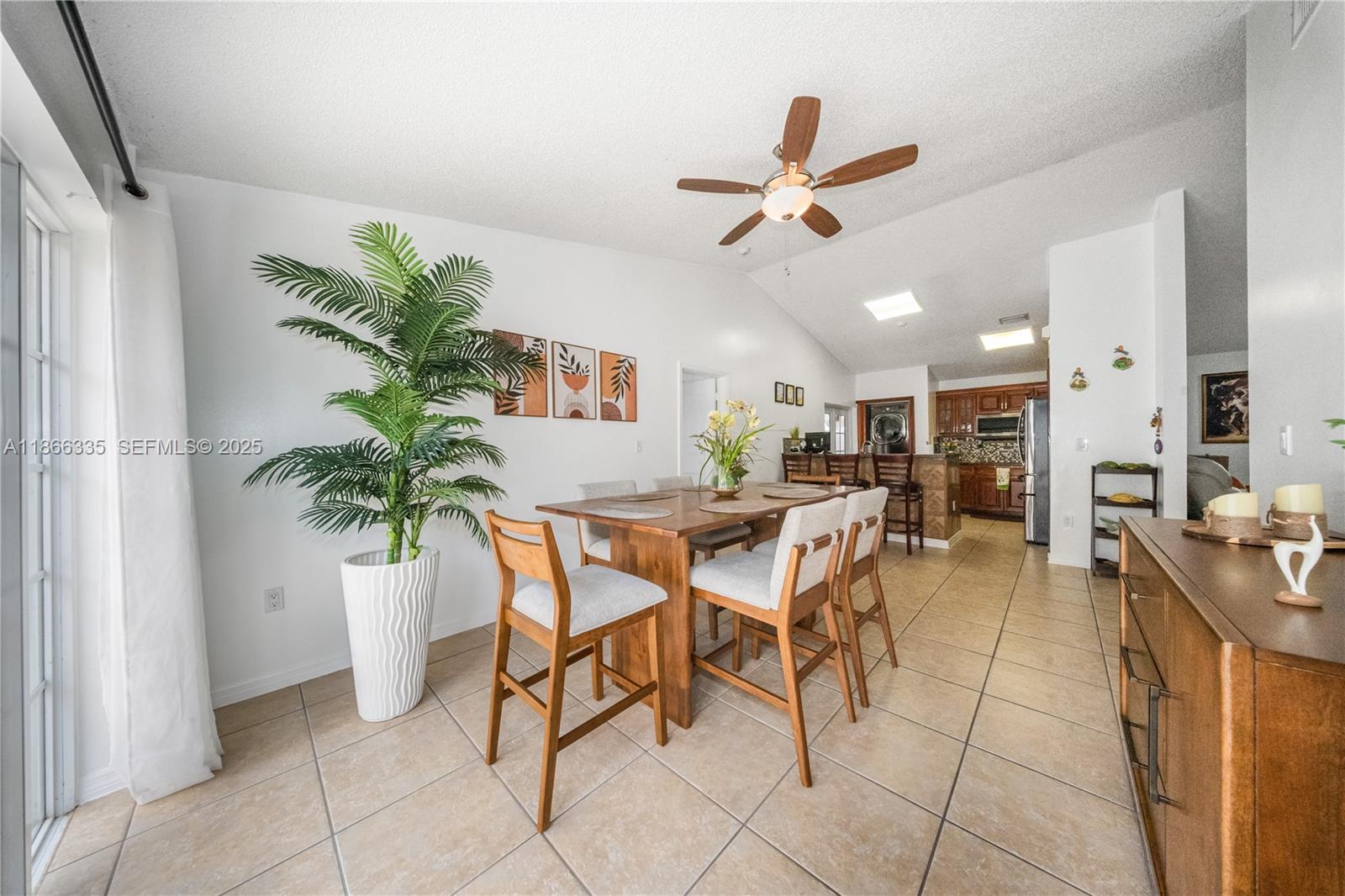 17778 Southwest 145th Avenue Miami, FL 33177 - Photo 6 of 39