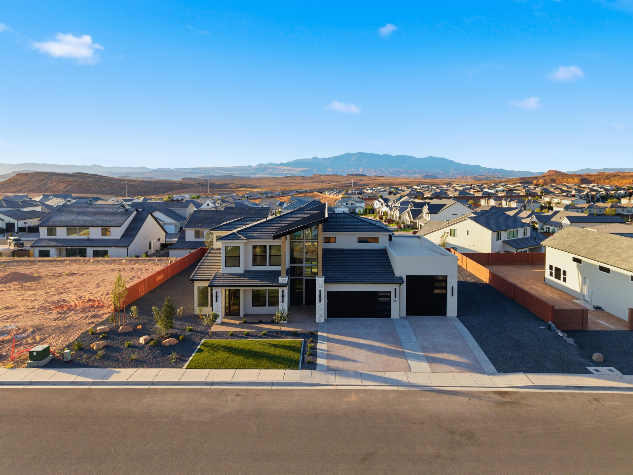 3011 East Rimrunner Drive St. George, UT 84790 - Photo 5 of 99 DJI_20260630195811_0590_D