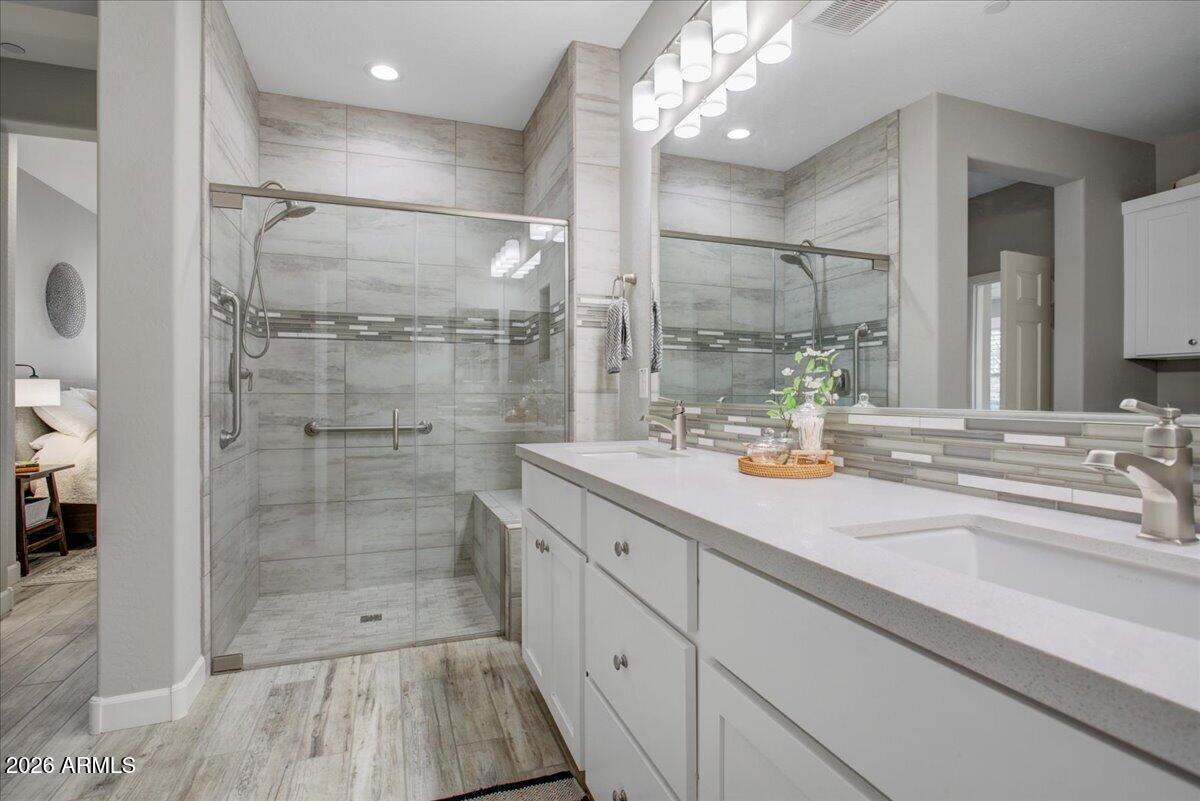 17716 East Bismark Lake Rio Verde, AZ 85263 - Photo 19 of 41 18-Primary Bathroom