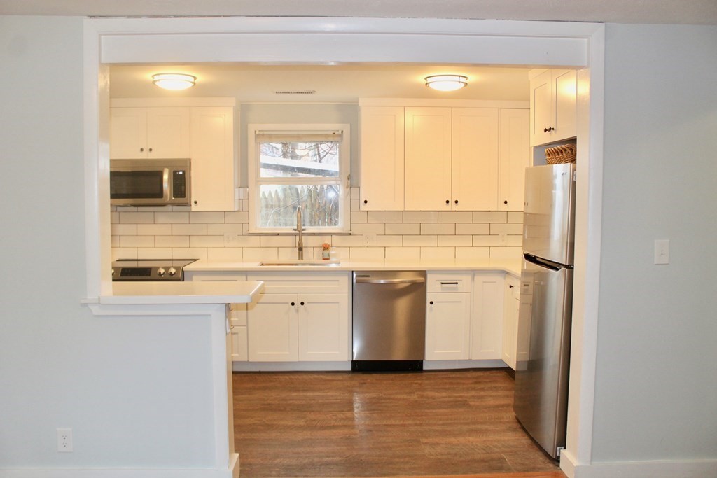 22 R Fay Road Framingham, MA 01702 - Photo 2 of 12