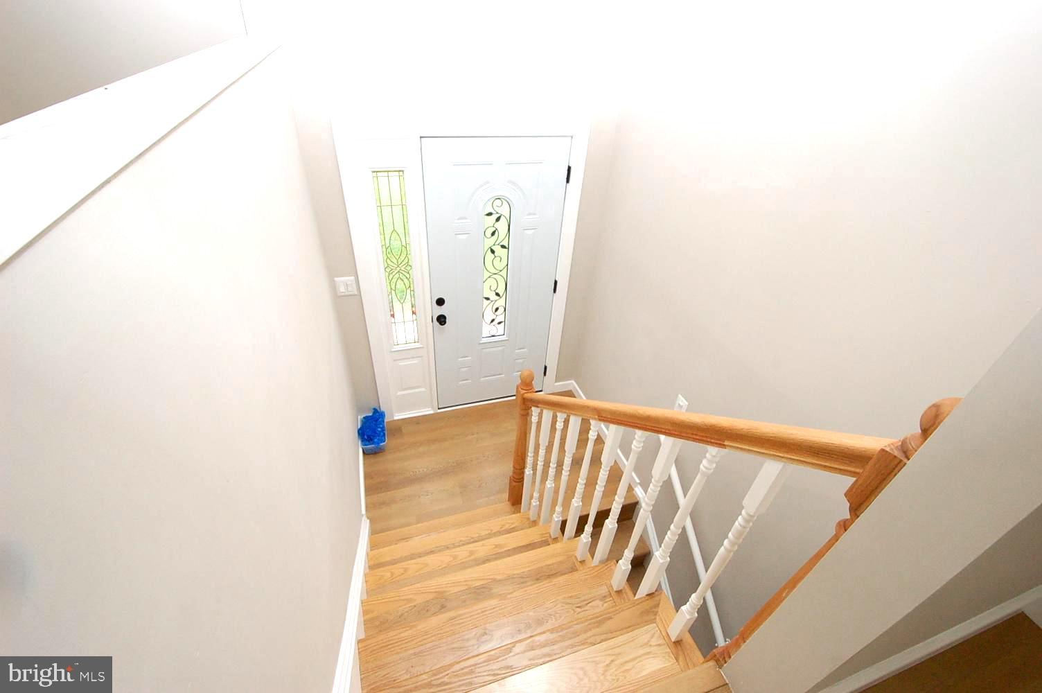 780 Stinchcomb Road Severna Park, MD 21146 - Photo 17 of 58 Foyer