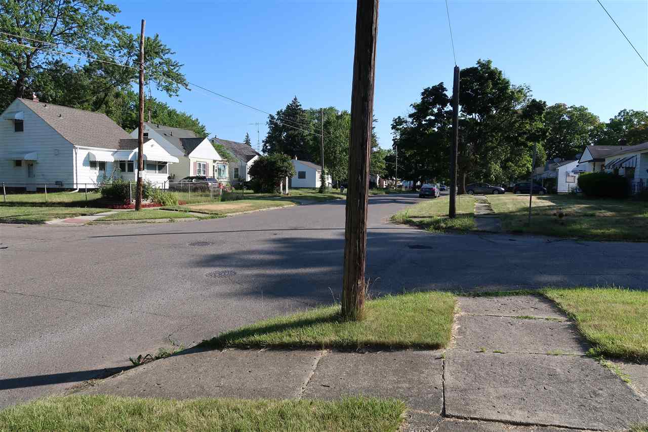 2765 Raskob Street Flint, MI 48504 - Photo 23 of 37 50082894-22.JPG