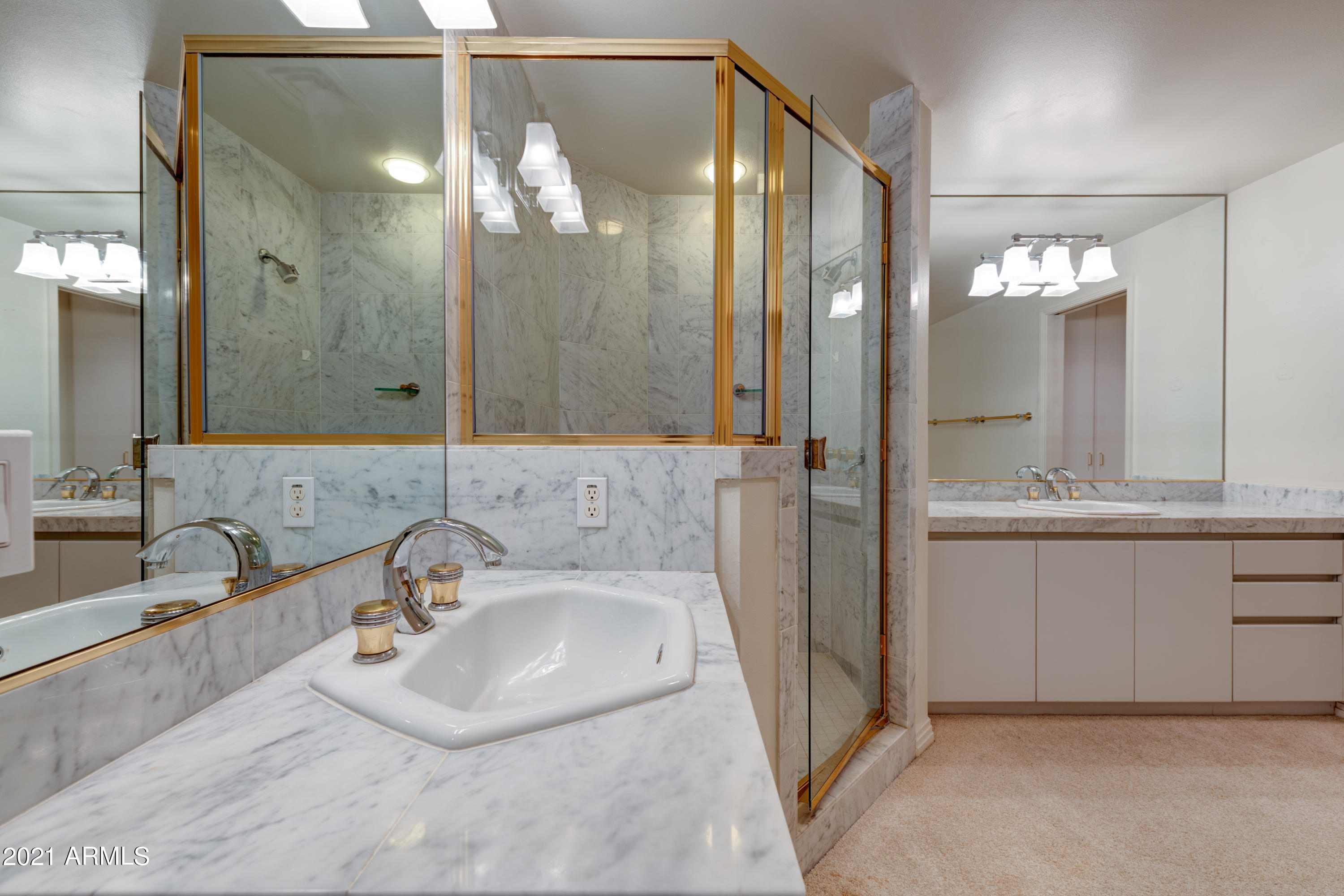 1040 East Osborn Road, Unit 903 Phoenix, AZ 85014 - Photo 14 of 27 012_Master Bathroom