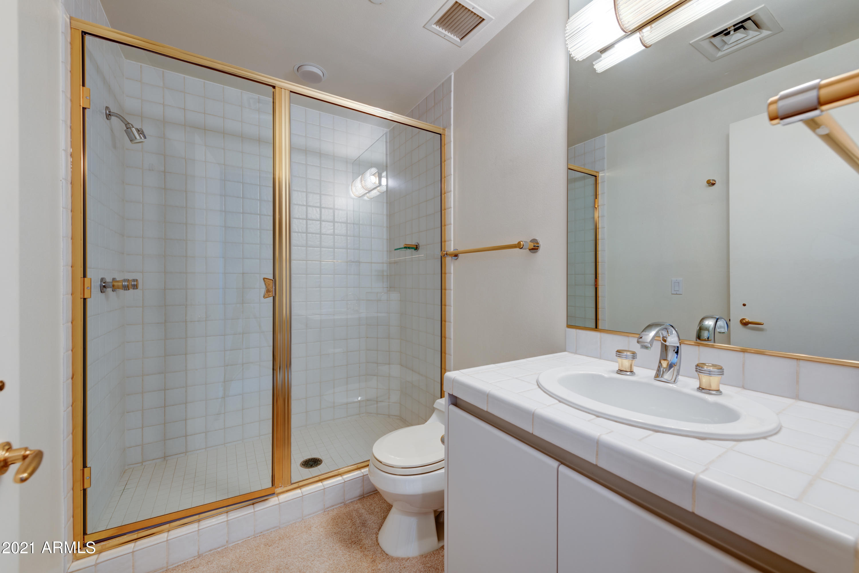 1040 East Osborn Road, Unit 903 Phoenix, AZ 85014 - Photo 20 of 27 018_Full Bath
