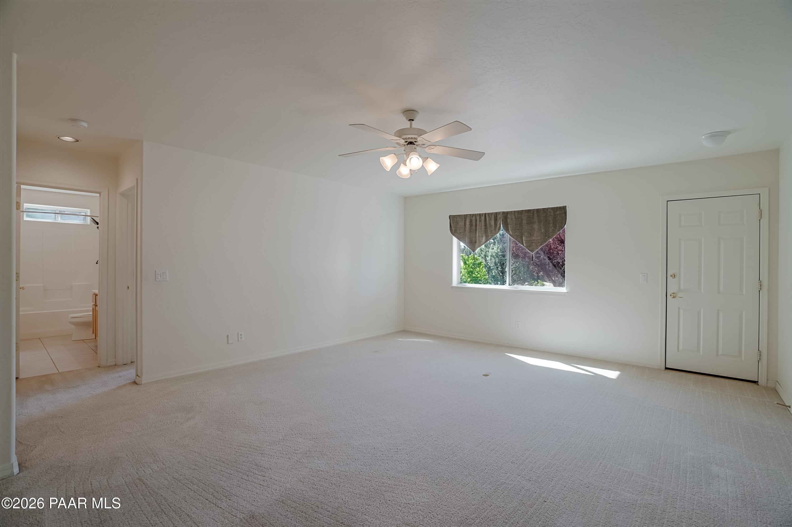 831 Peppermint Way Prescott, AZ 86305 - Photo 20 of 41 Family Room