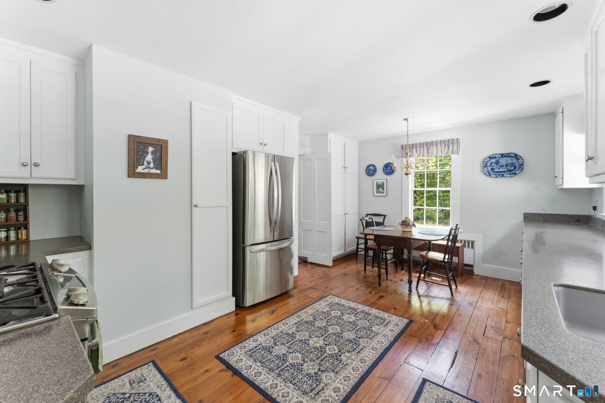 32 Juniper Road Bloomfield, CT 06002 - Photo 16 of 38