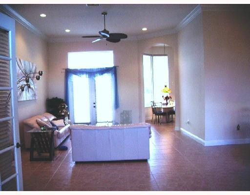 3306 Eventide Place Stuart, FL 34994 - Photo 8 of 13 Living Room