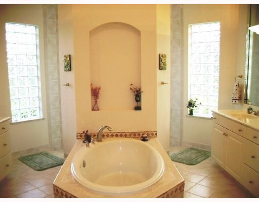 3306 Eventide Place Stuart, FL 34994 - Photo 10 of 13 Master Bath/Spa