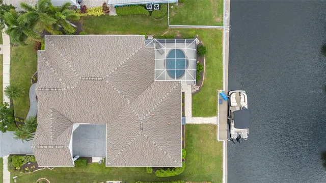 $829,900 | 302 Americas Cup Boulevard, Bradenton, FL 34208