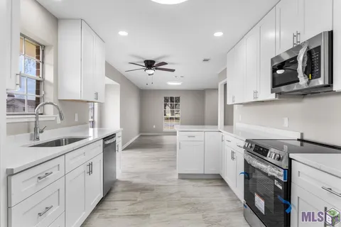 $295,000 | 5745 Estelle Drive, Baton Rouge, LA 70817