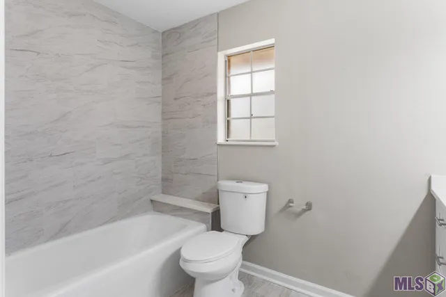 $300,000 | 5745 Estelle Drive, Baton Rouge, LA 70817