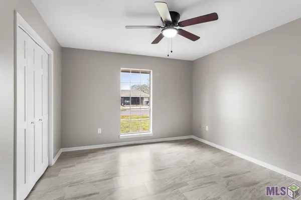 $295,000 | 5745 Estelle Drive, Baton Rouge, LA 70817