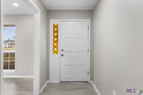 $295,000 | 5745 Estelle Drive, Baton Rouge, LA 70817