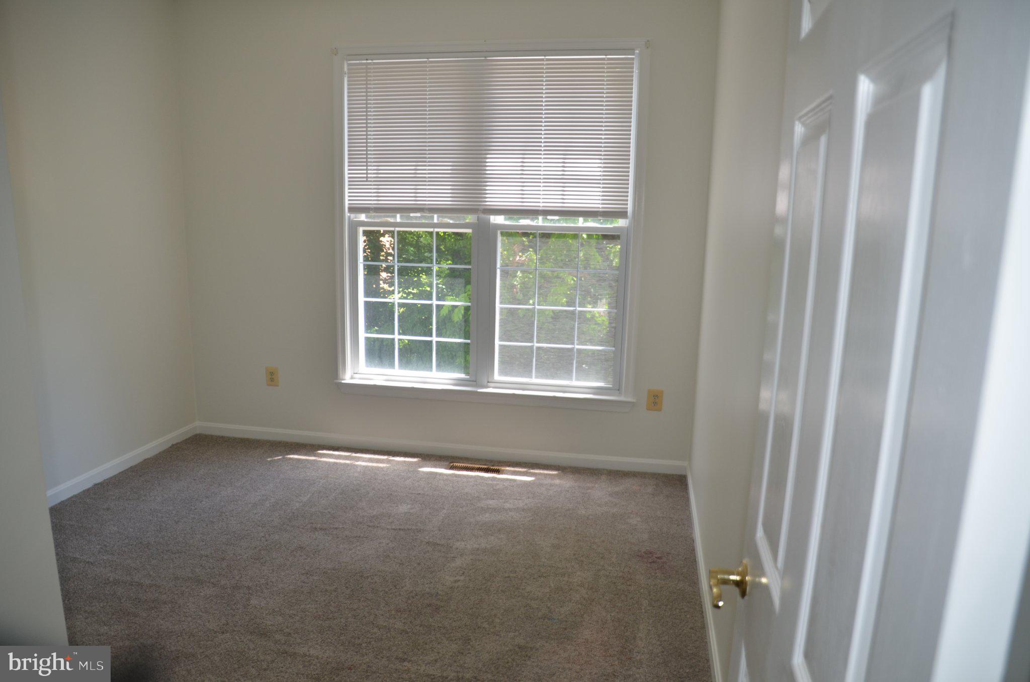 406 Longdraft Road Gaithersburg, MD 20878 - Photo 6 of 24 Bright and airy room with natural light.