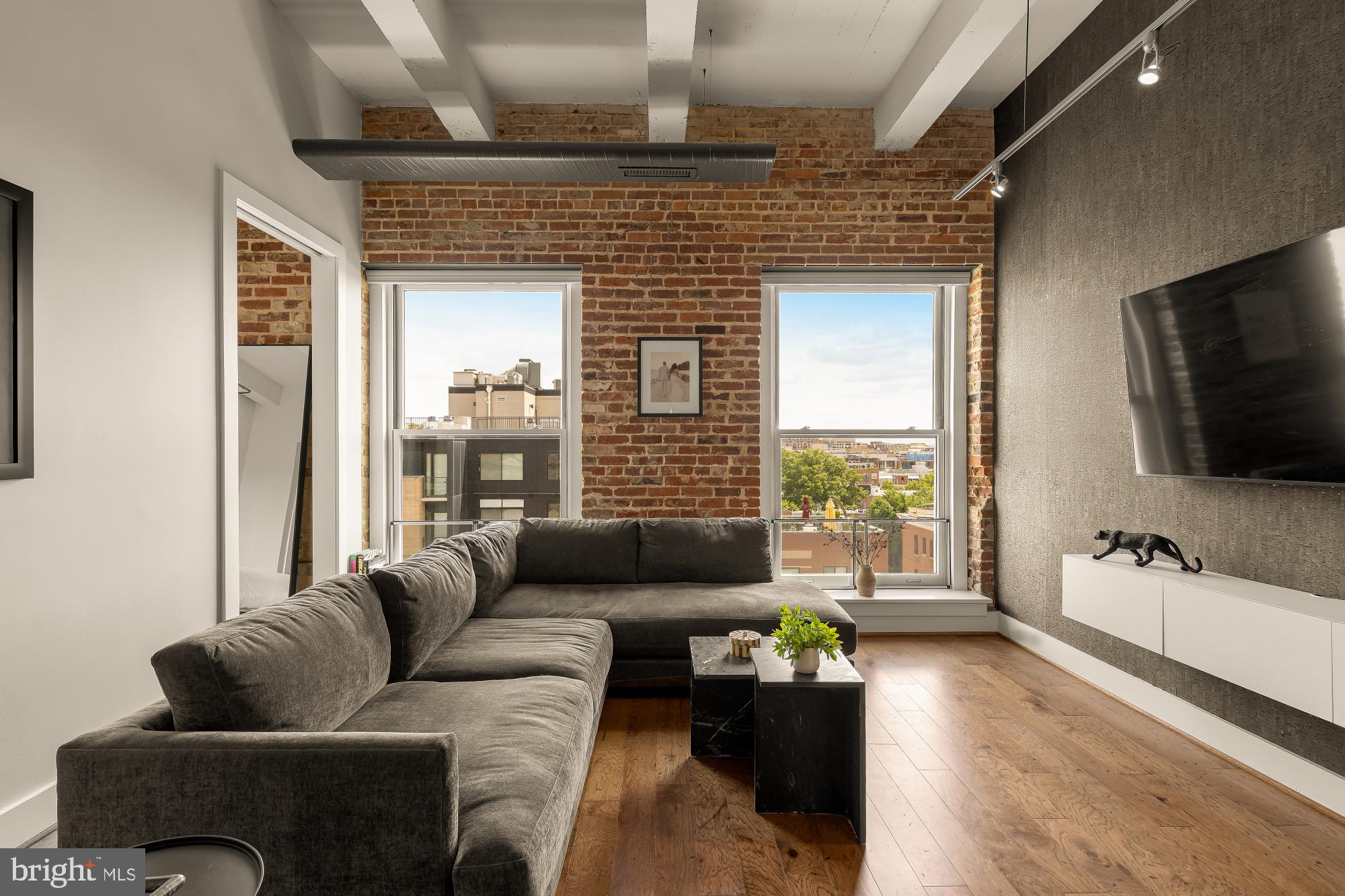 1401 R Street Northwest, Unit PH3 Washington, DC 20009 - Photo 2 of 37