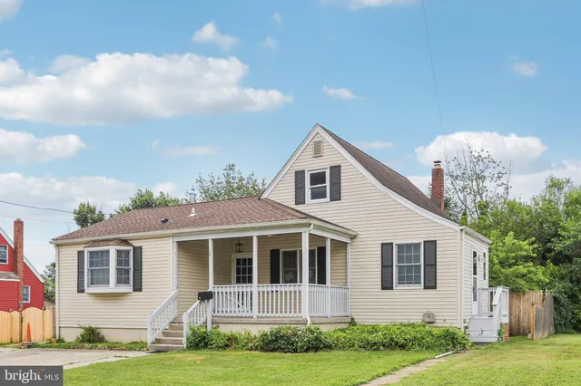 $394,000 | 16 Park Drive, Bellmawr, NJ 08031
