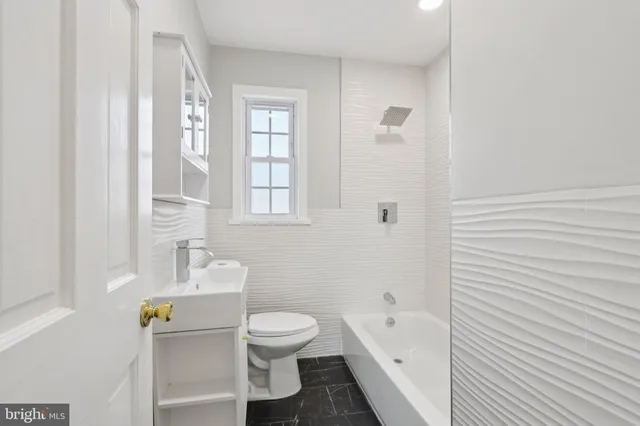 $399,000 | 16 Park Drive, Bellmawr, NJ 08031