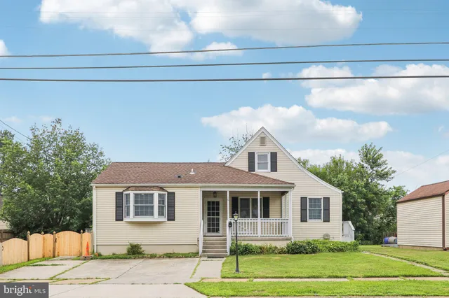 $399,000 | 16 Park Drive, Bellmawr, NJ 08031