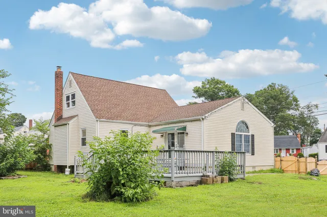 $399,000 | 16 Park Drive, Bellmawr, NJ 08031