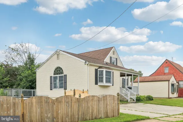 $399,000 | 16 Park Drive, Bellmawr, NJ 08031