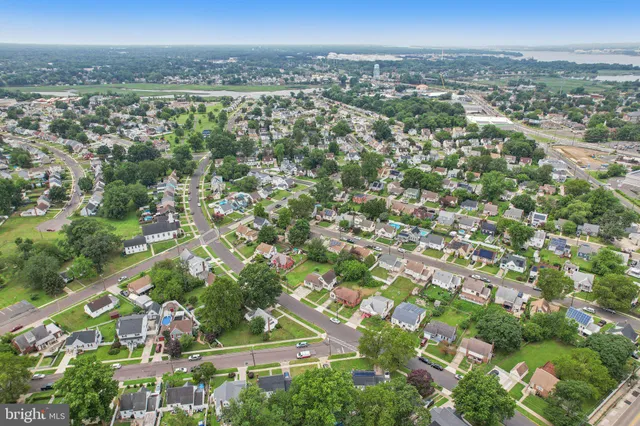 $399,000 | 16 Park Drive, Bellmawr, NJ 08031