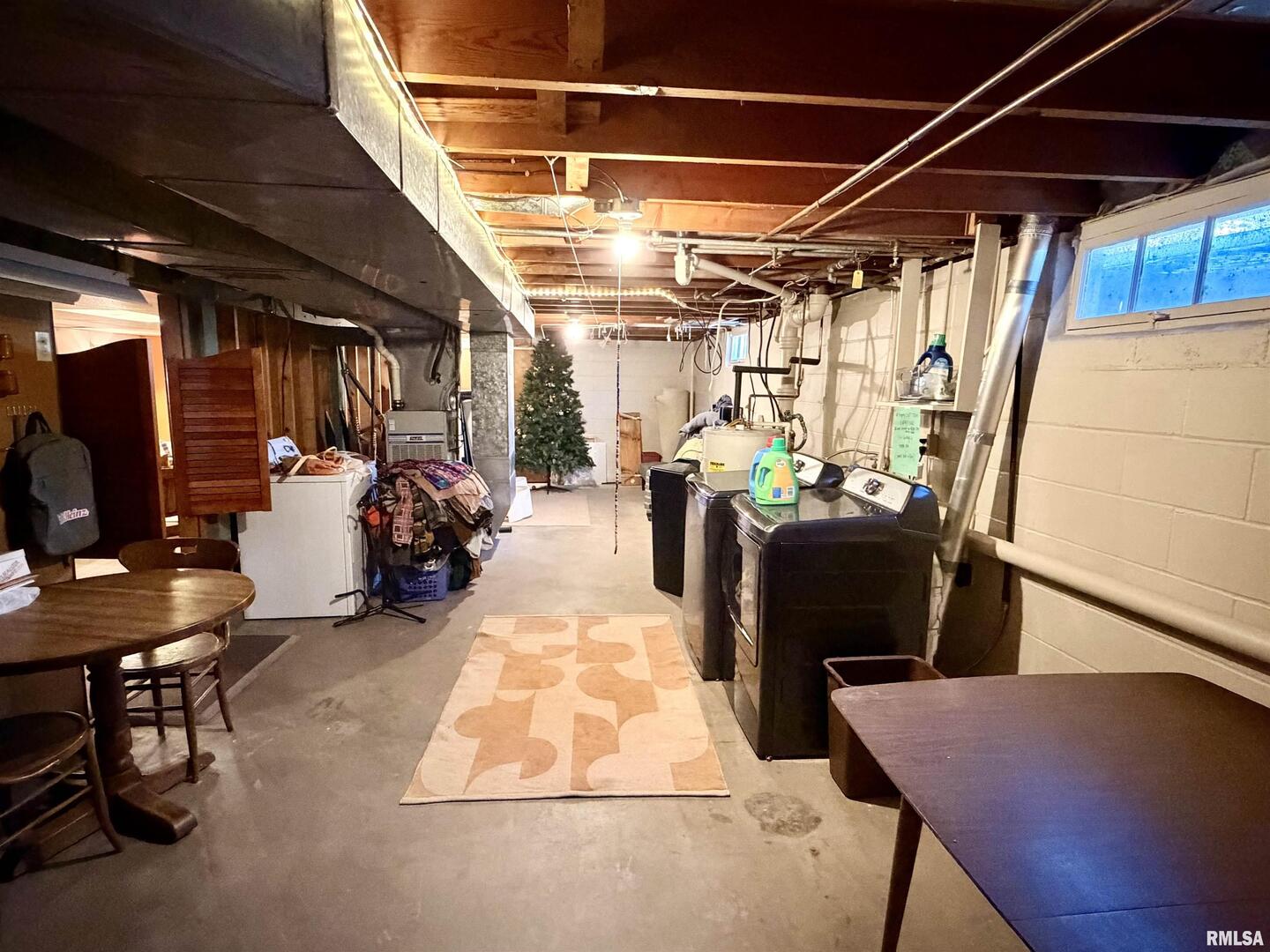 1043 14th Avenue South Clinton, IA 52732 - Photo 22 of 23