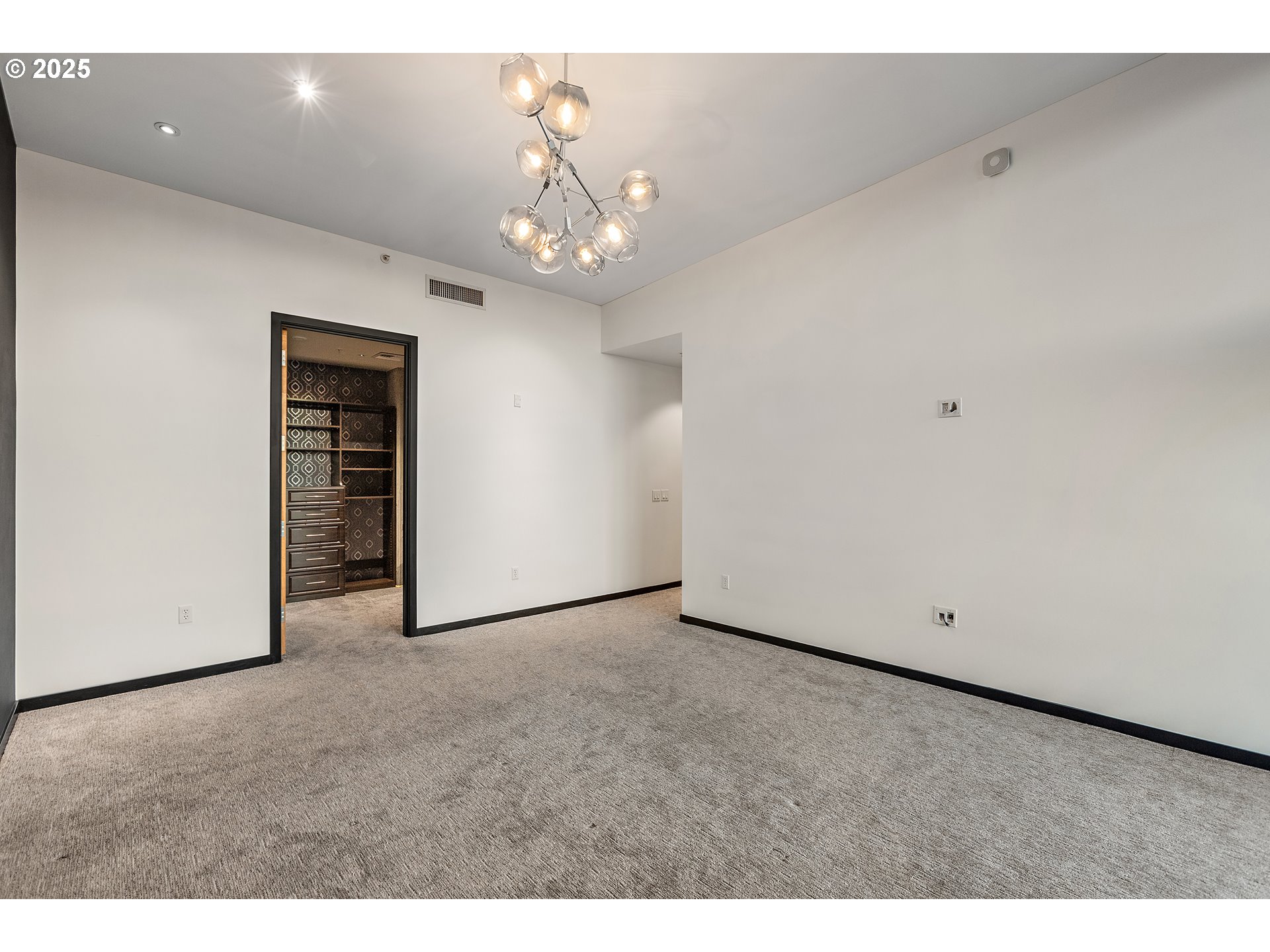 1830 Northwest Riverscape Street, Unit 803 Portland, OR 97209 - Photo 18 of 37 Gallery Image 18
