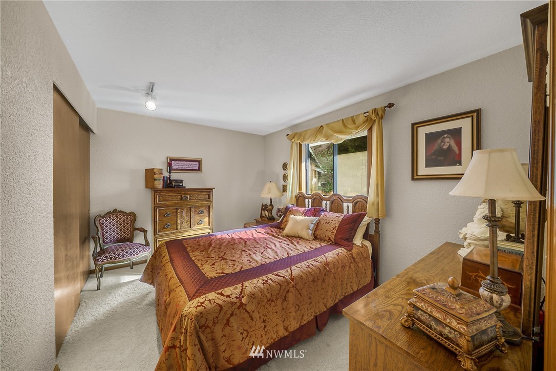 12419 McCutcheon Road East Sumner, WA 98391 - Photo 18 of 40