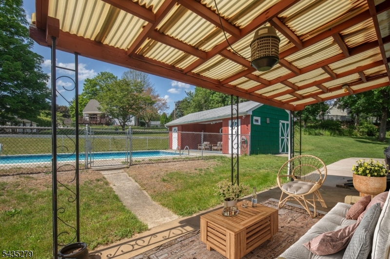 7 Mosle Road Peapack-Gladstone, NJ 07934 - Photo 17 of 24