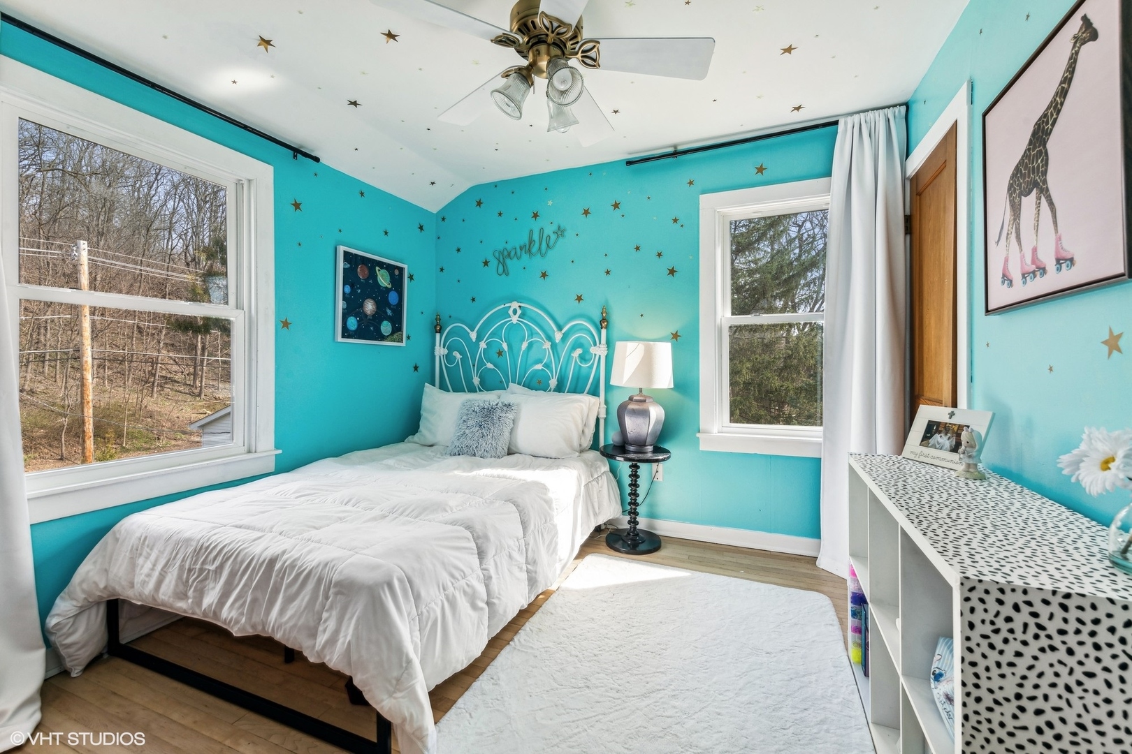 705 Spring Beach Way Cary, IL 60013 - Photo 18 of 47 a bedroom with a bed and a window