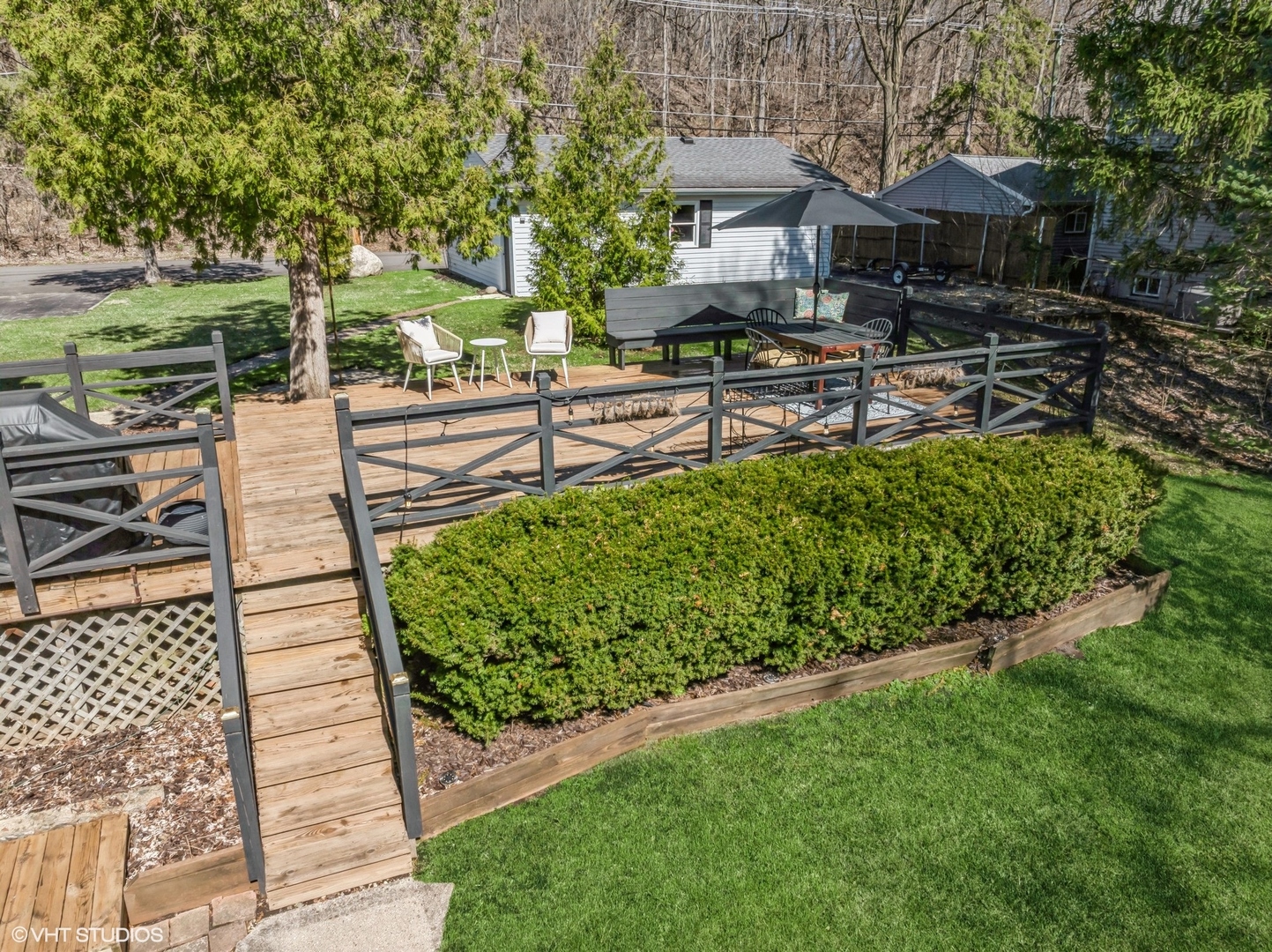 705 Spring Beach Way Cary, IL 60013 - Photo 27 of 47 a house view with a seating space