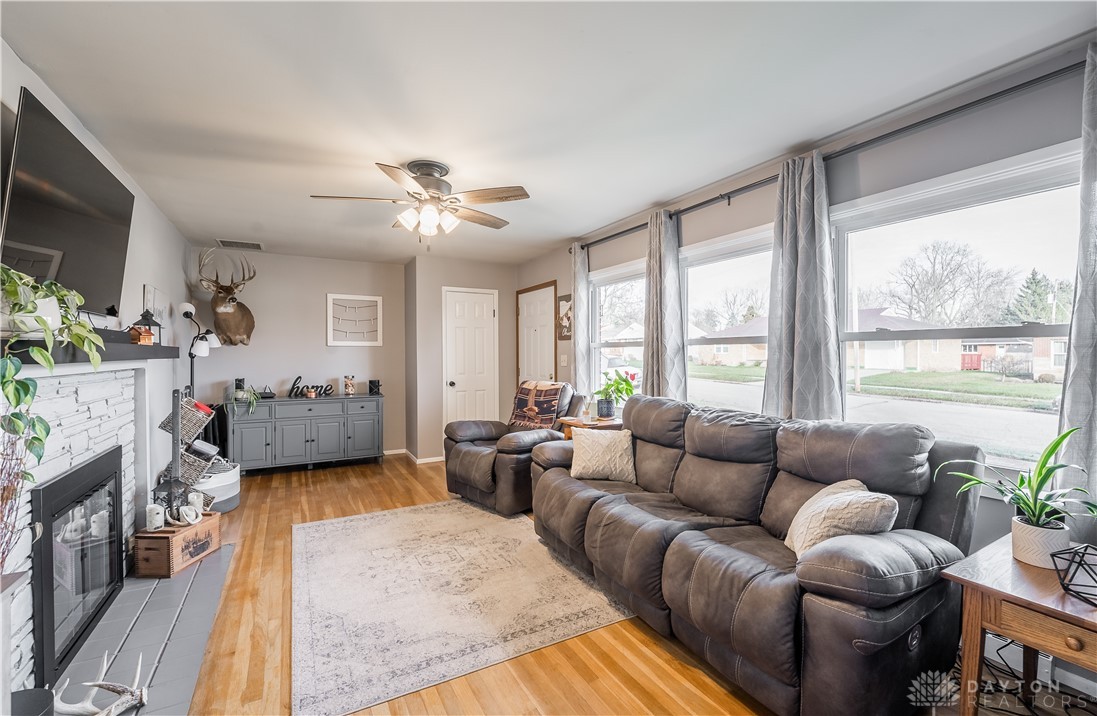 1558 Fleet Road Troy, OH 45373 - Photo 5 of 16 Gallery Image 5