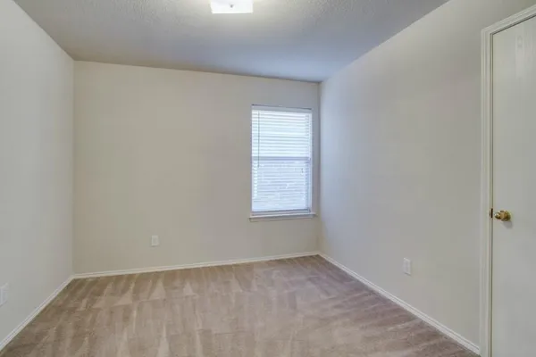 $1,850 | 10708 Braemoor Drive, Fort Worth, TX 76052