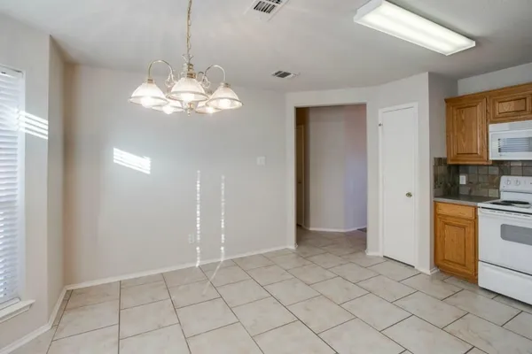 $1,850 | 10708 Braemoor Drive, Fort Worth, TX 76052