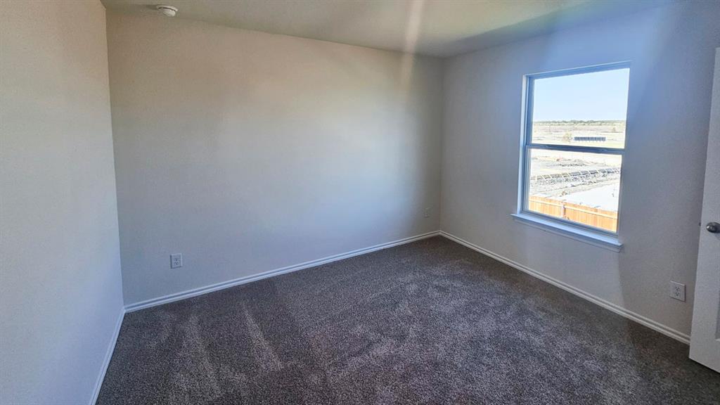 228 Pheasant Run Road Terrell, TX 75160 - Photo 6 of 17 Empty room