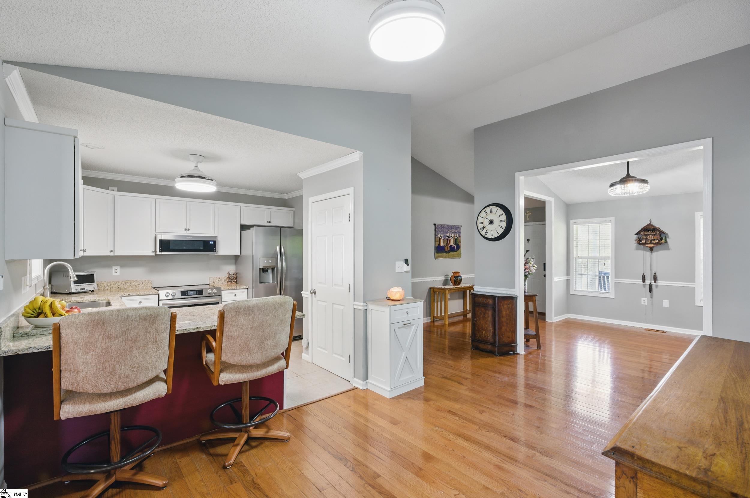 210 Emory Drive Easley, SC 29640 - Photo 11 of 32