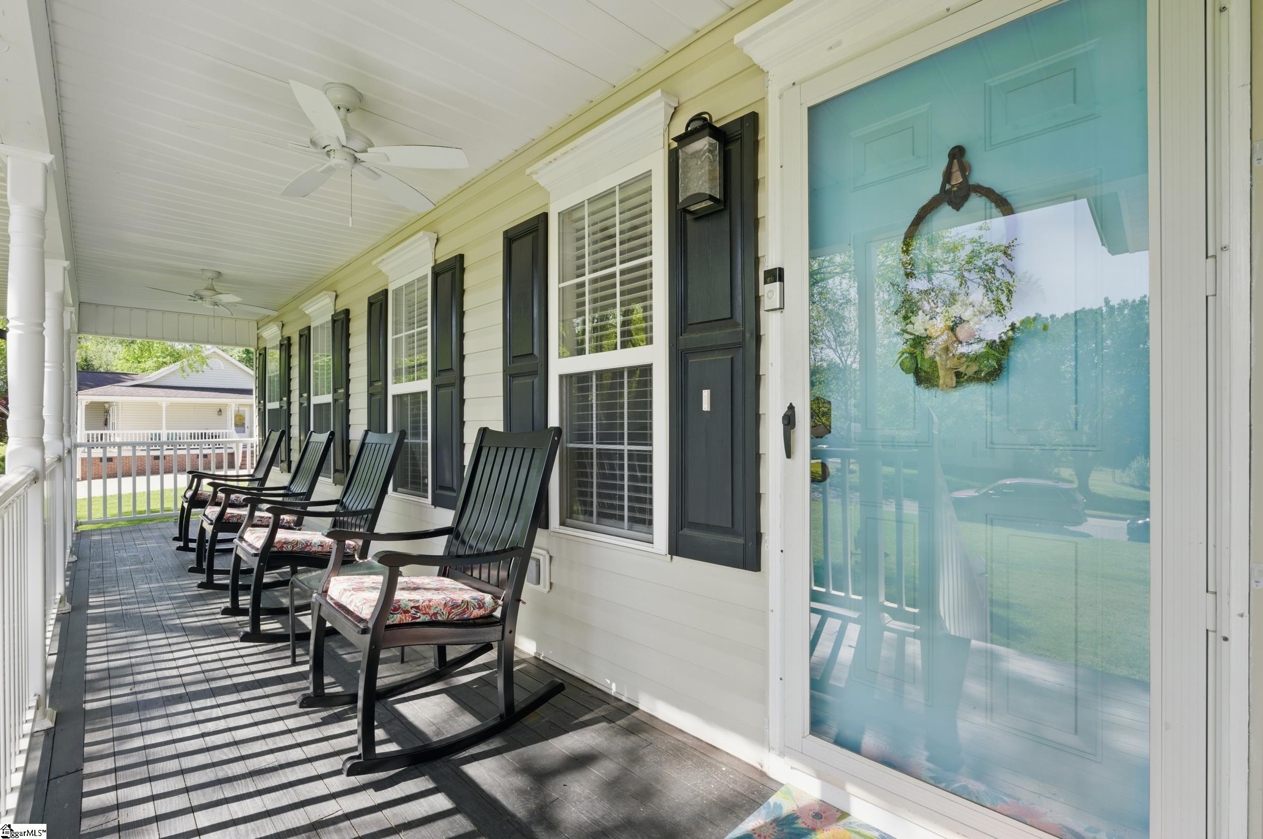 210 Emory Drive Easley, SC 29640 - Photo 3 of 32