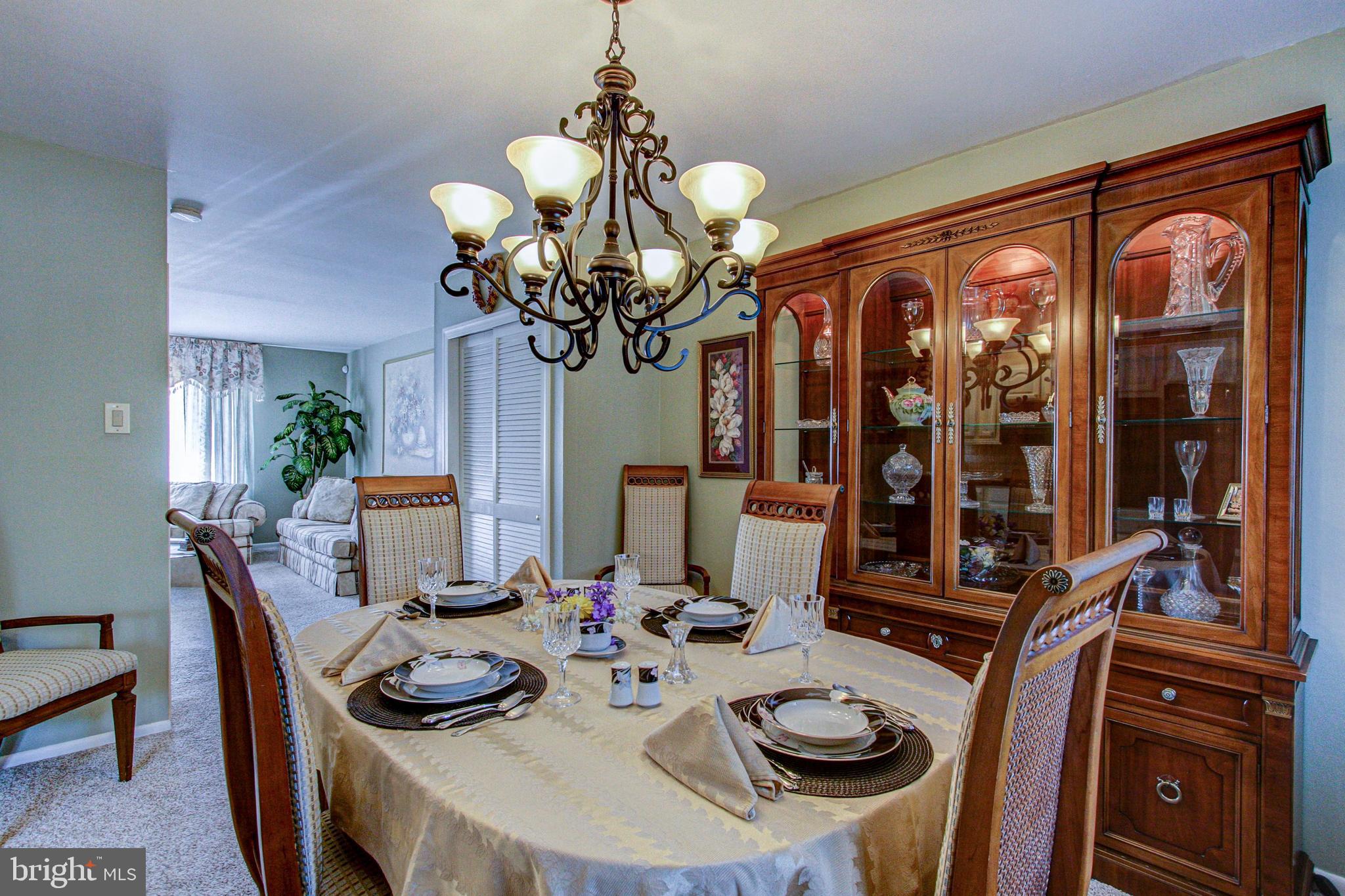 12342 Wyndom Road Philadelphia, PA 19154 - Photo 8 of 43 Gallery Image 8