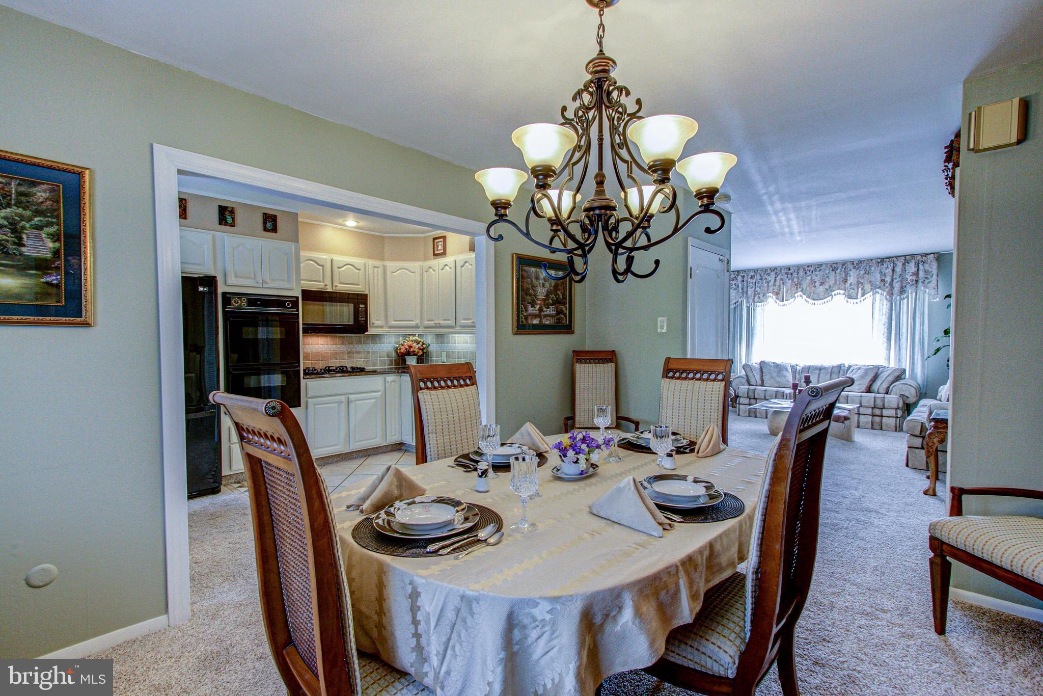 12342 Wyndom Road Philadelphia, PA 19154 - Photo 9 of 43 Gallery Image 9