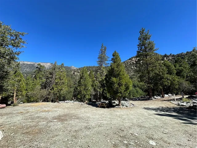 a view of a outdoor space