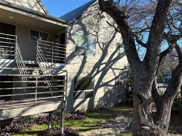 $1,250 | 1514 Parker Lane, Unit 111, Austin, TX 78741