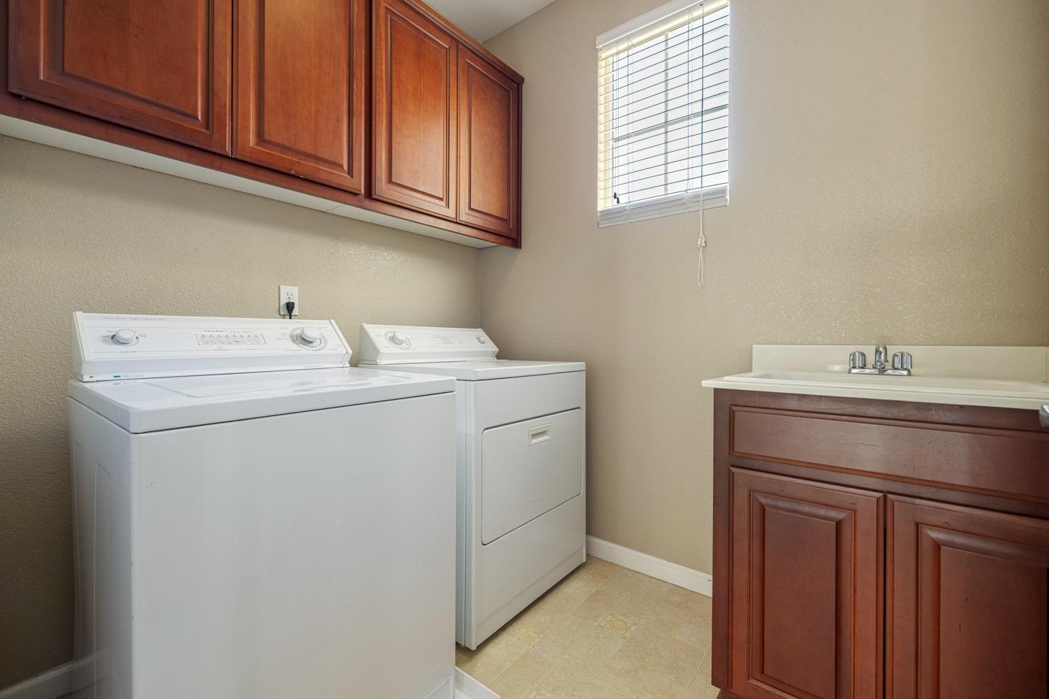 2391 Gabriel Drive Merced, CA 95340 - Photo 31 of 50