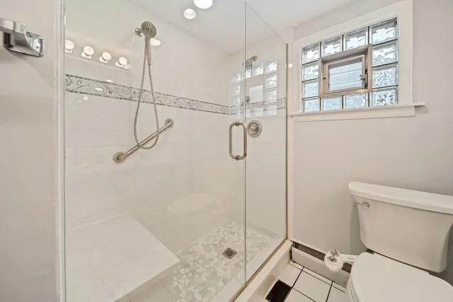 $485,000 | 5724 West Leland Avenue, Chicago, IL 60630