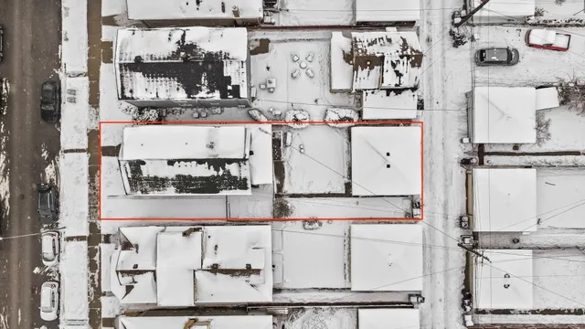 $485,000 | 5724 West Leland Avenue, Chicago, IL 60630