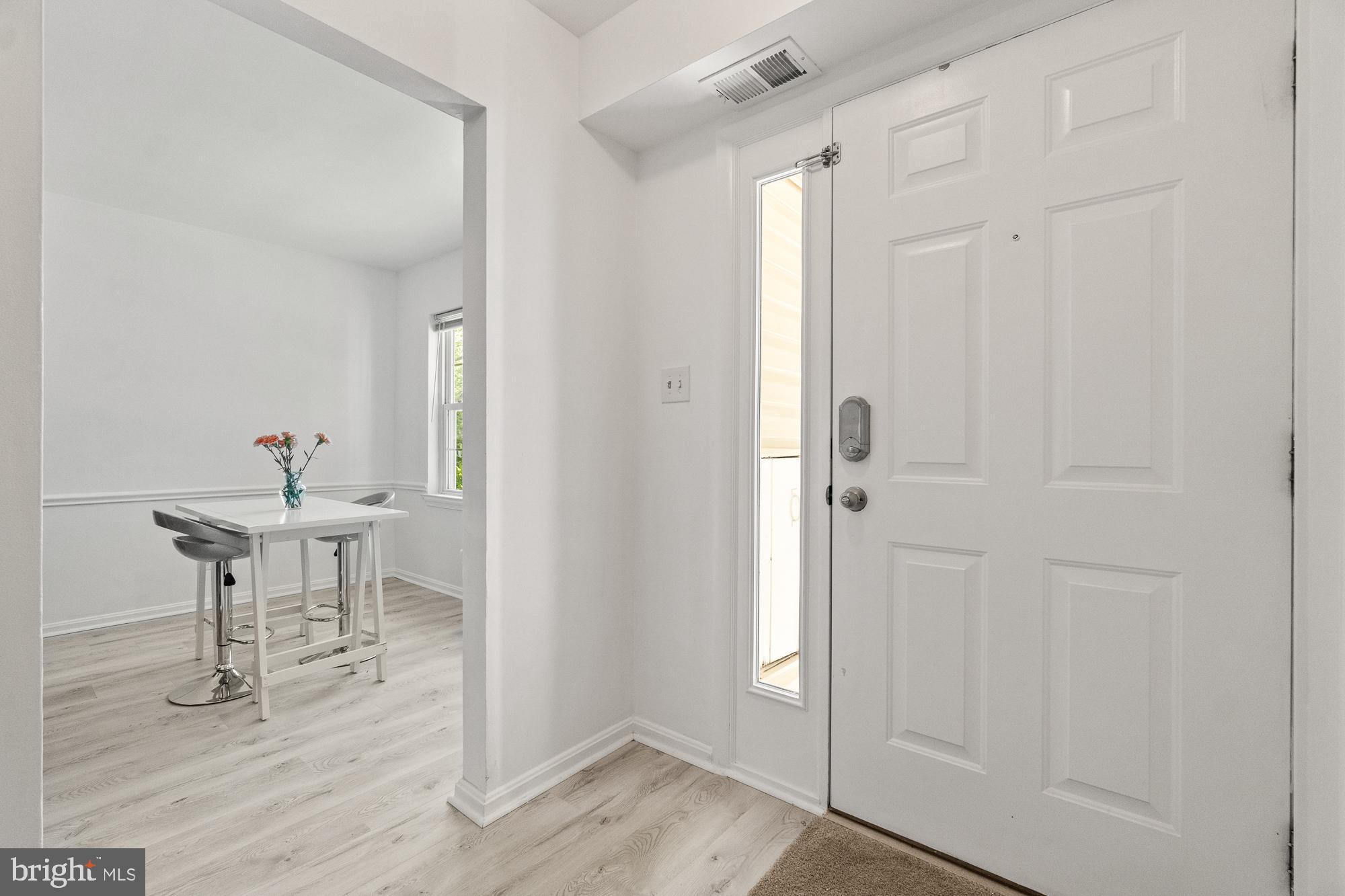 17478 Hoskinson Road Poolesville, MD 20837 - Photo 12 of 51