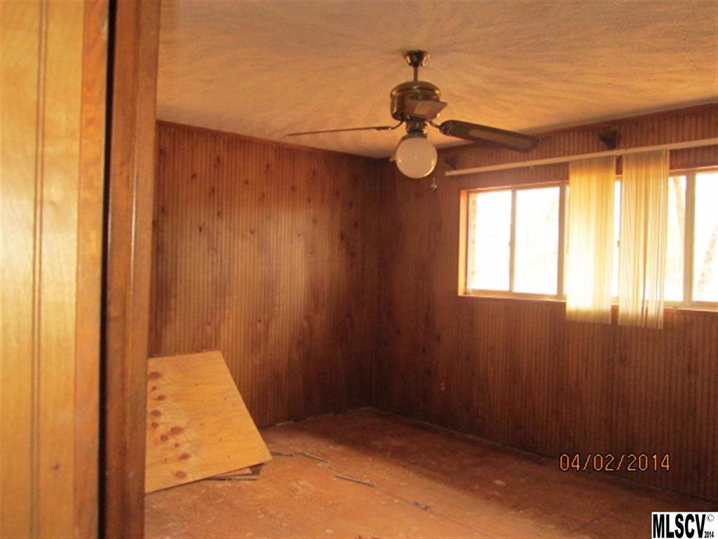1197 Micol Road Newton, NC 28658 - Photo 6 of 9